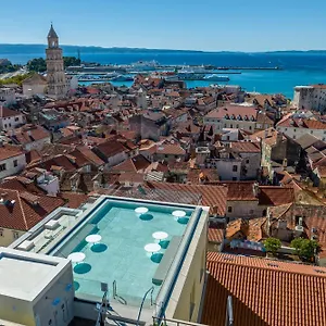Cornaro 5*, Split Croatie