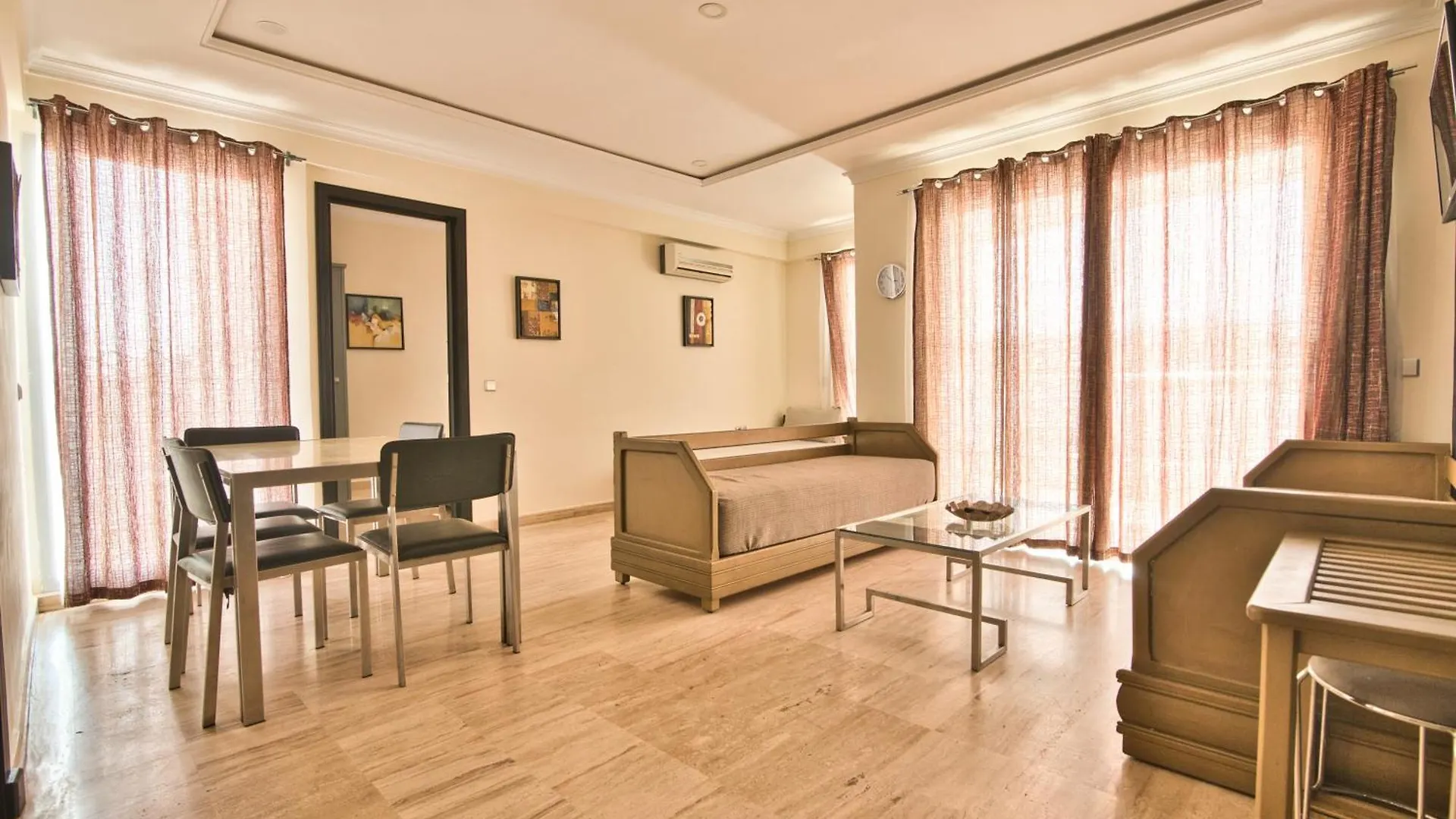 شقة فندقية أغادير Appart Hotel Founty Beach